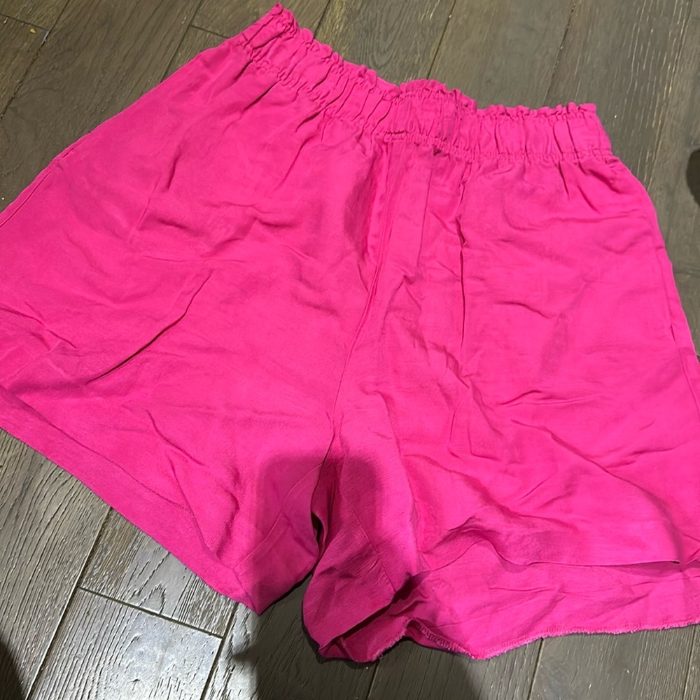H&M Linen Blend shorts with pockets